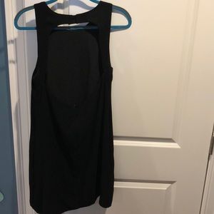 Black oliviaceos dress